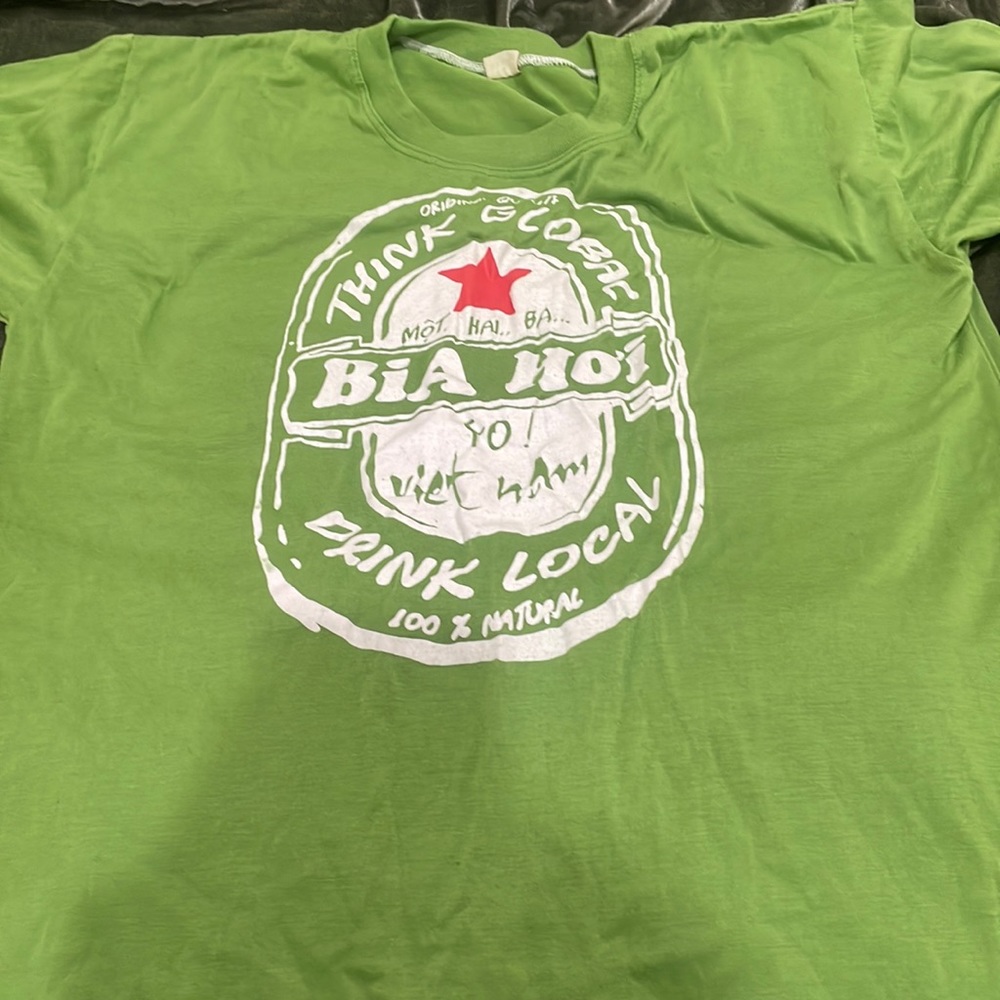Graphic green tshirt